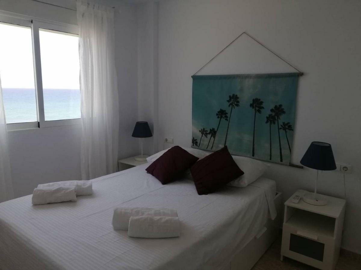 Ferienwohnung Flamingo, Beach, Sea View, Pool, Wi Fi Torrevieja Exterior foto